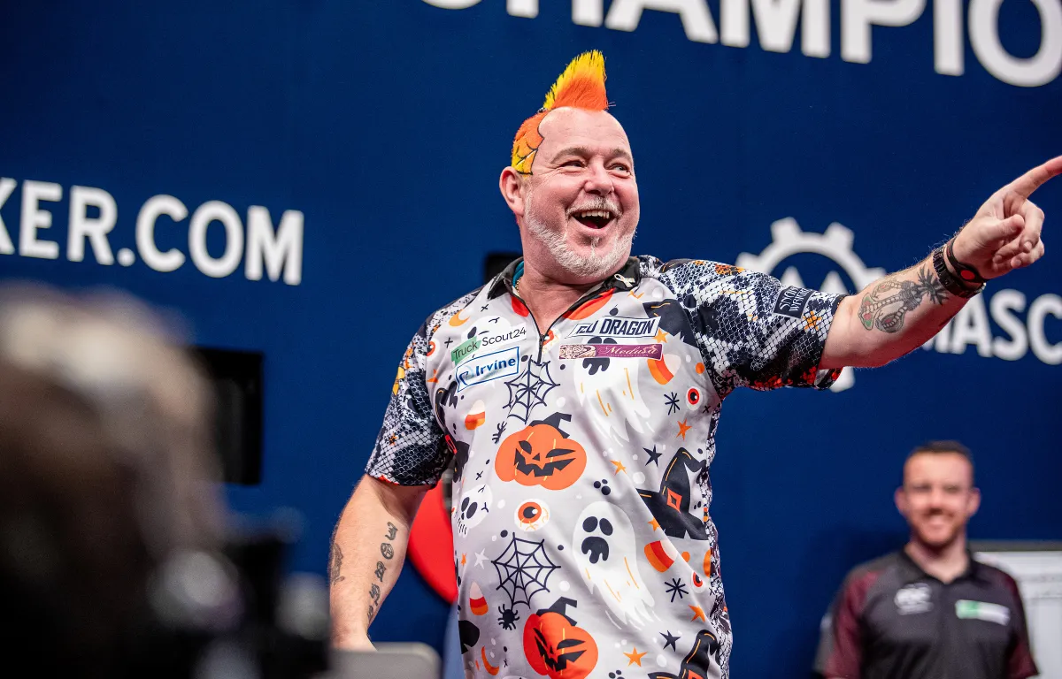 Peter Wright übernimmt den zweiten Platz der Weltrangliste von Michael