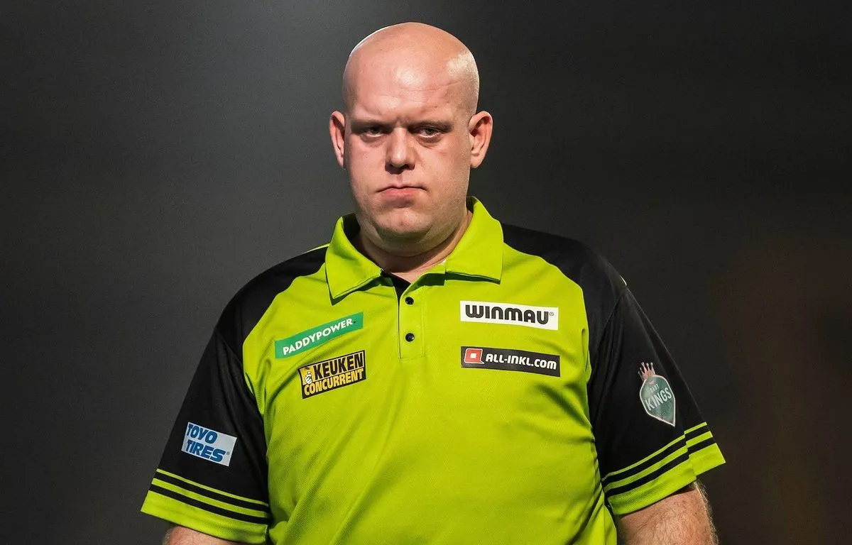 Wayne Mardle zieht nach dem Ausscheiden von Michael van Gerwen ein