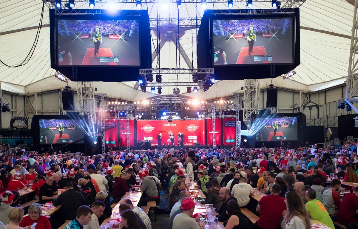 Sehen Sie sich die Auslosung für die UK Open Darts 2024 hier an
