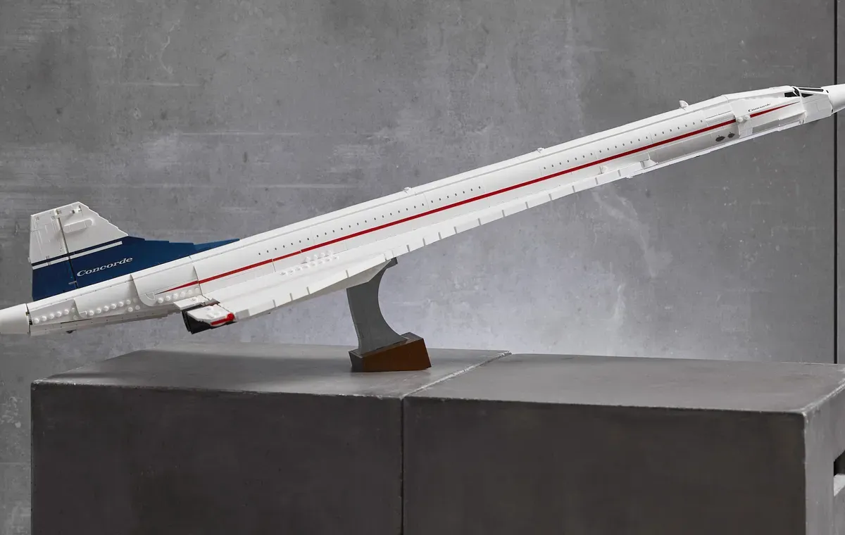 LEGO gaat terug in de tijd en lanceert de supersonische Concorde set
