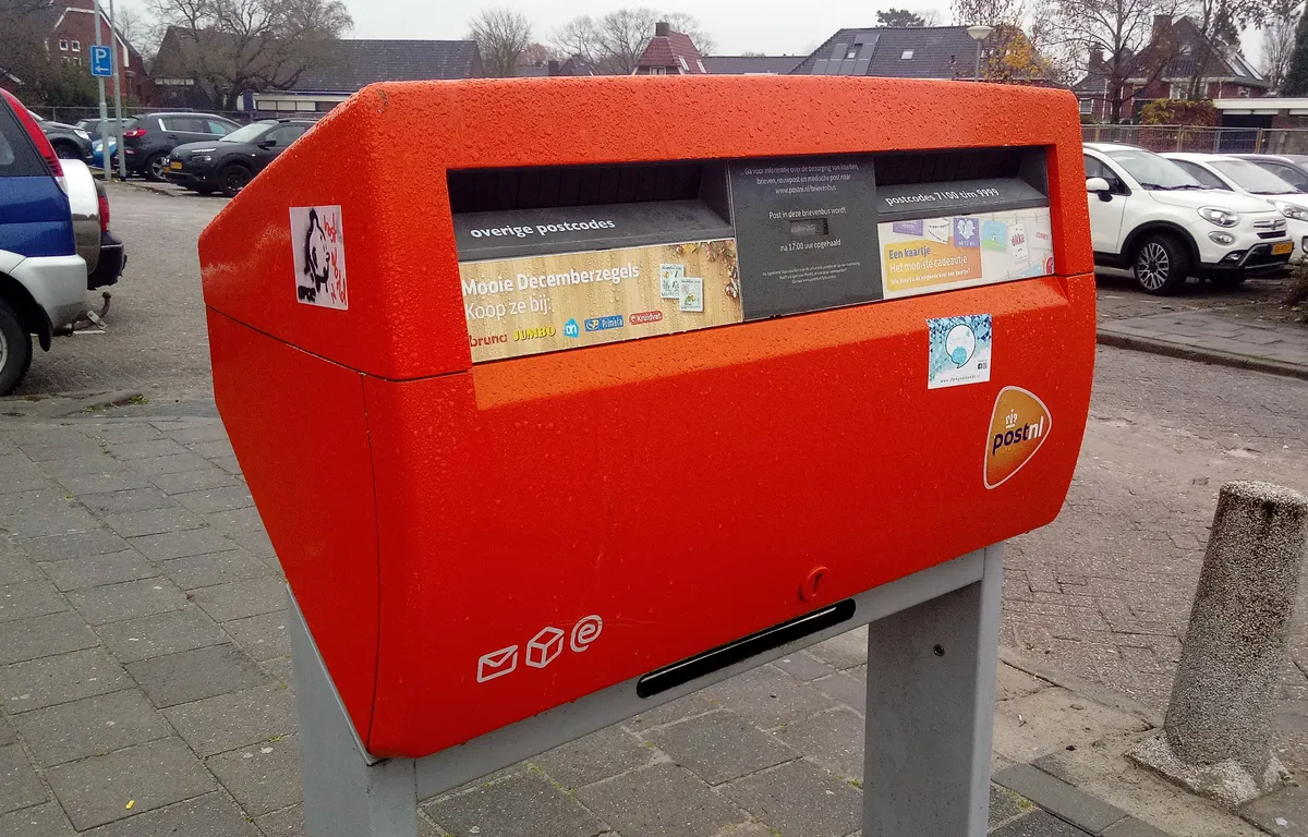 PostNL verhoogt de prijs van postzegels vanaf juli flink, dit ga je betalen