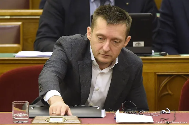 VS leggen sancties op tegen Hongaarse topman Antal Rogan vanwege corruptie