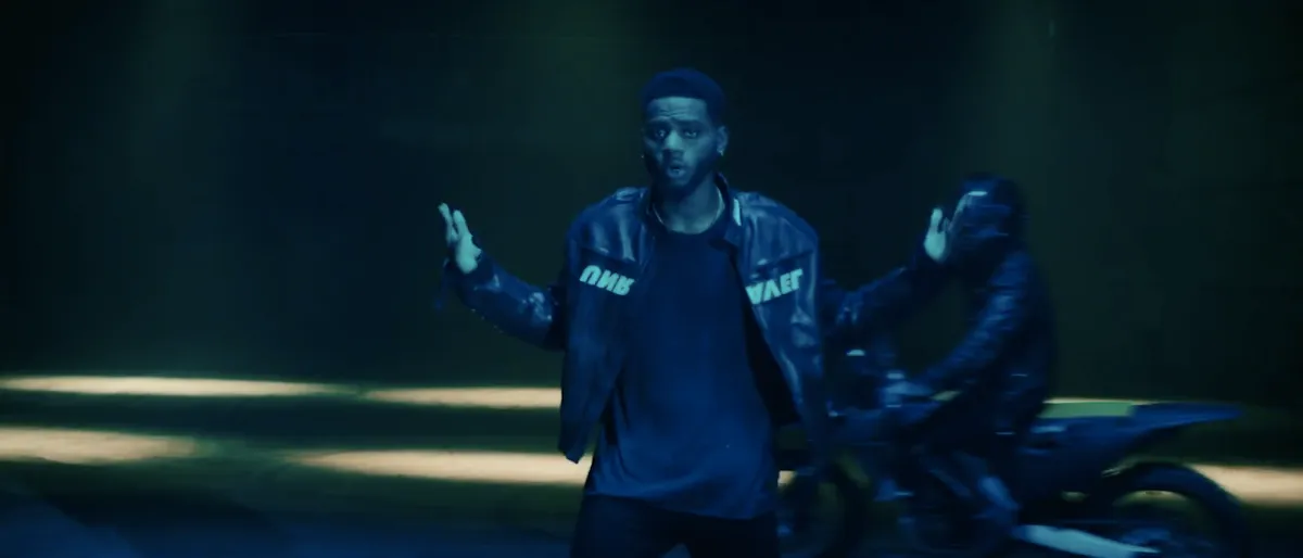 Bryson Tiller presenteert nieuwe videoclip ''Run Me Dry''