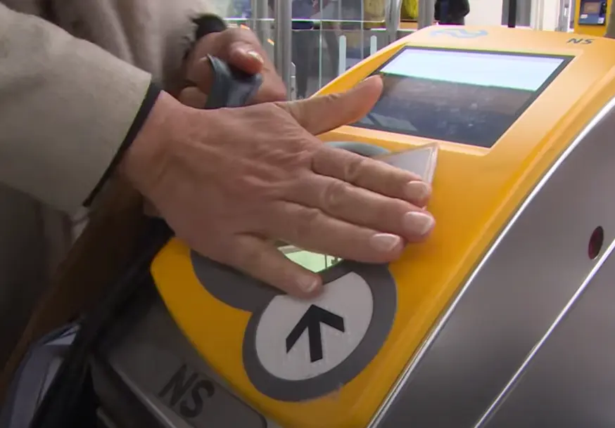 Inchecken in trein vanaf volgende week met bankpas