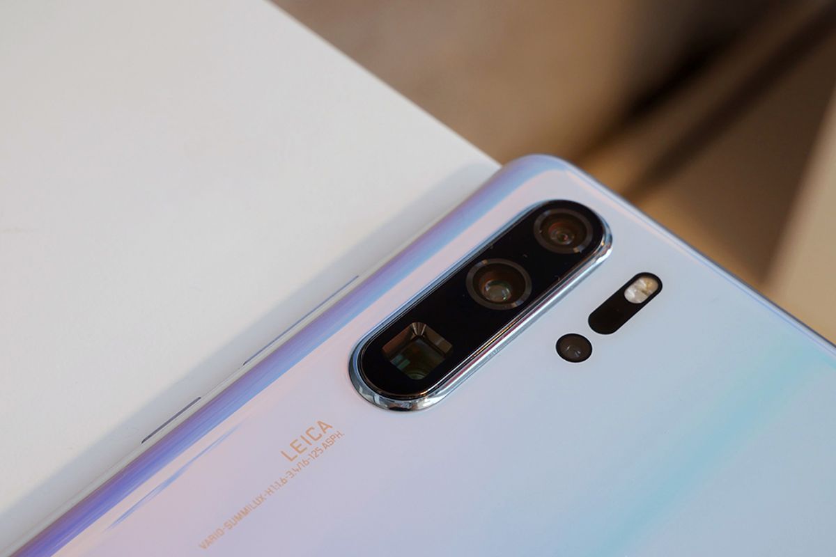 Huawei P30 Pro ontvangt beveiligingsupdate van april en AR Measure-app