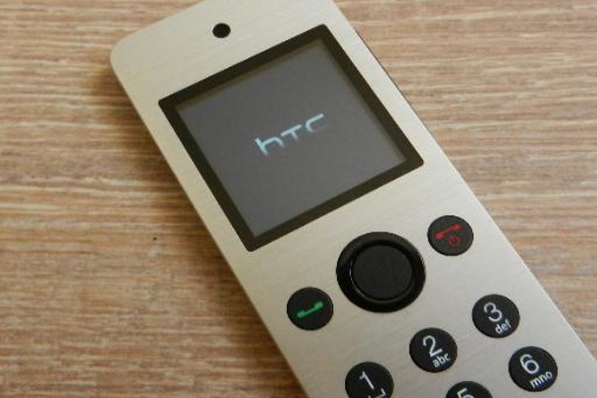 Review HTC Mini+: bellen de telefoon van je