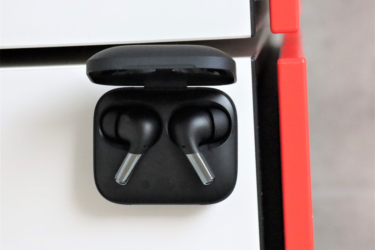 'OnePlus Buds 2 Pro earphones get support for spatial audio'