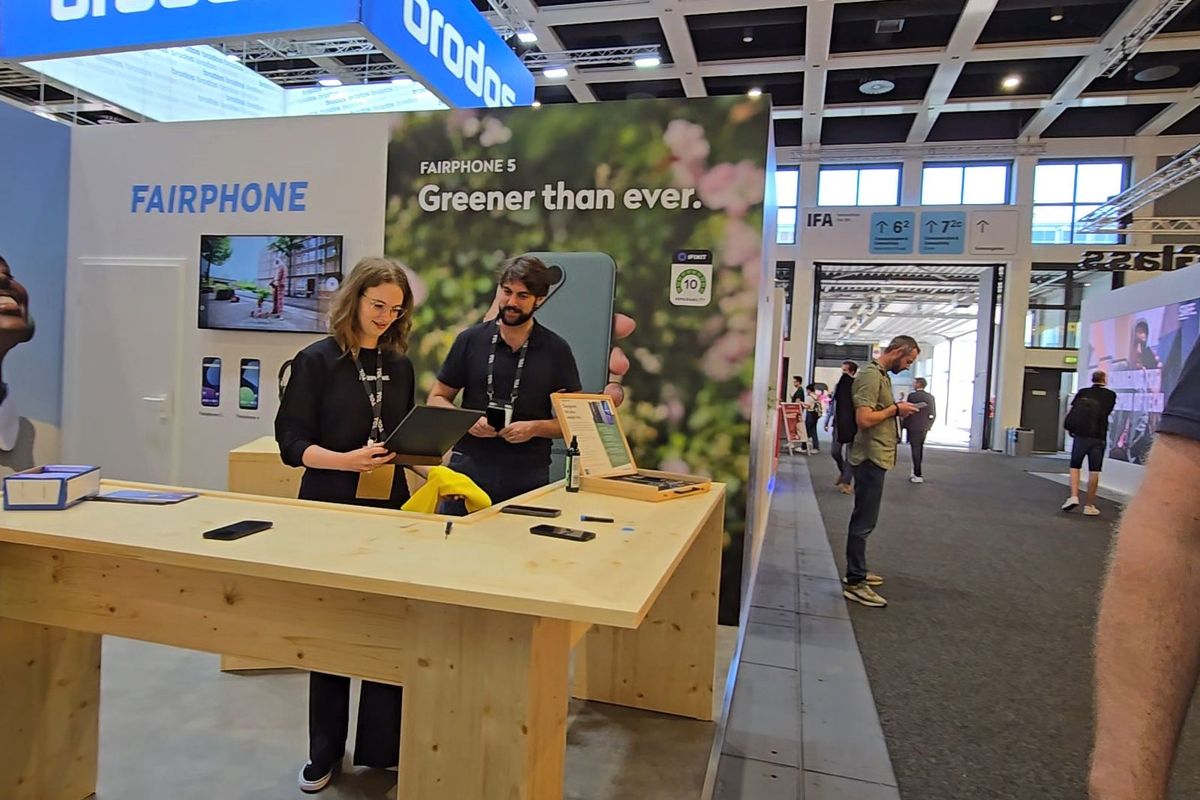 Fairphone vertelt op IFA meer over donkergroene doelgroep en ‘nieuwe’ telefoon