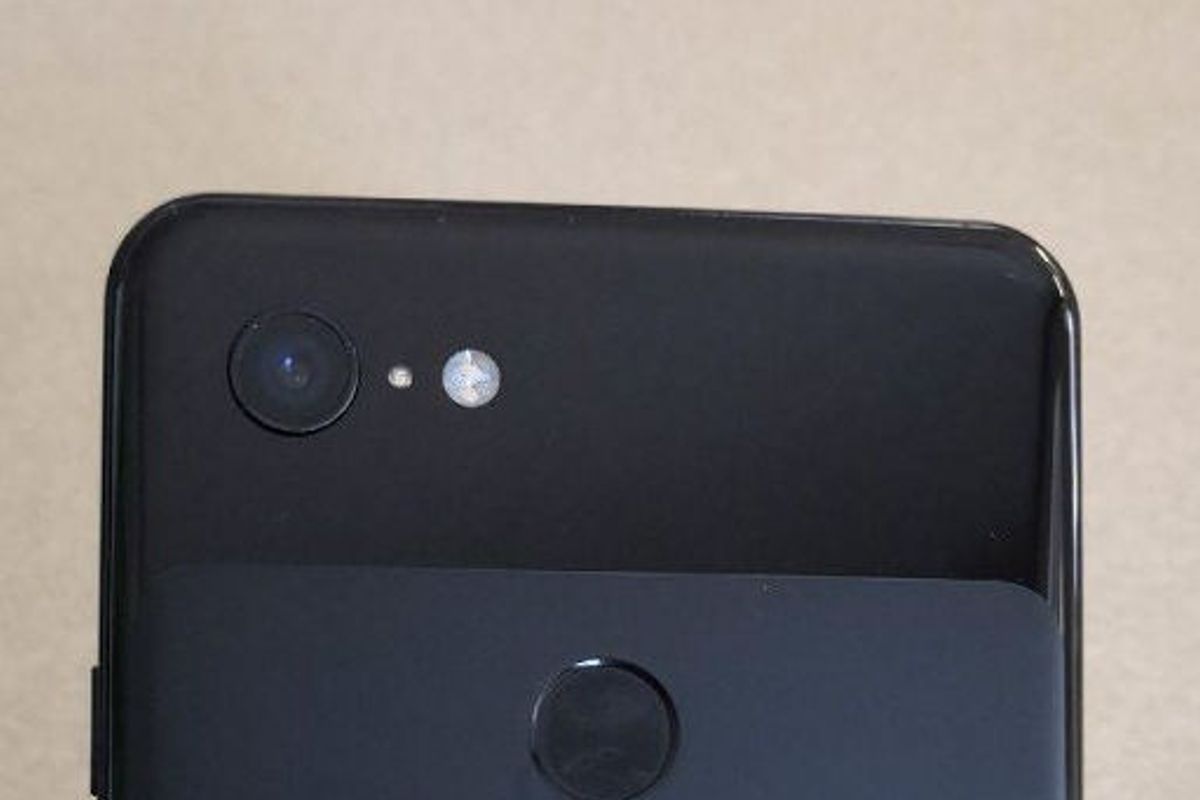 'Dit is de Google Pixel 3 XL met notch en glazen achterkant'
