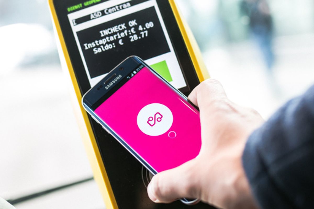 Smart-OV: vervoersbedrijven, KPN en Vodafone testen smartphone als OV-kaart