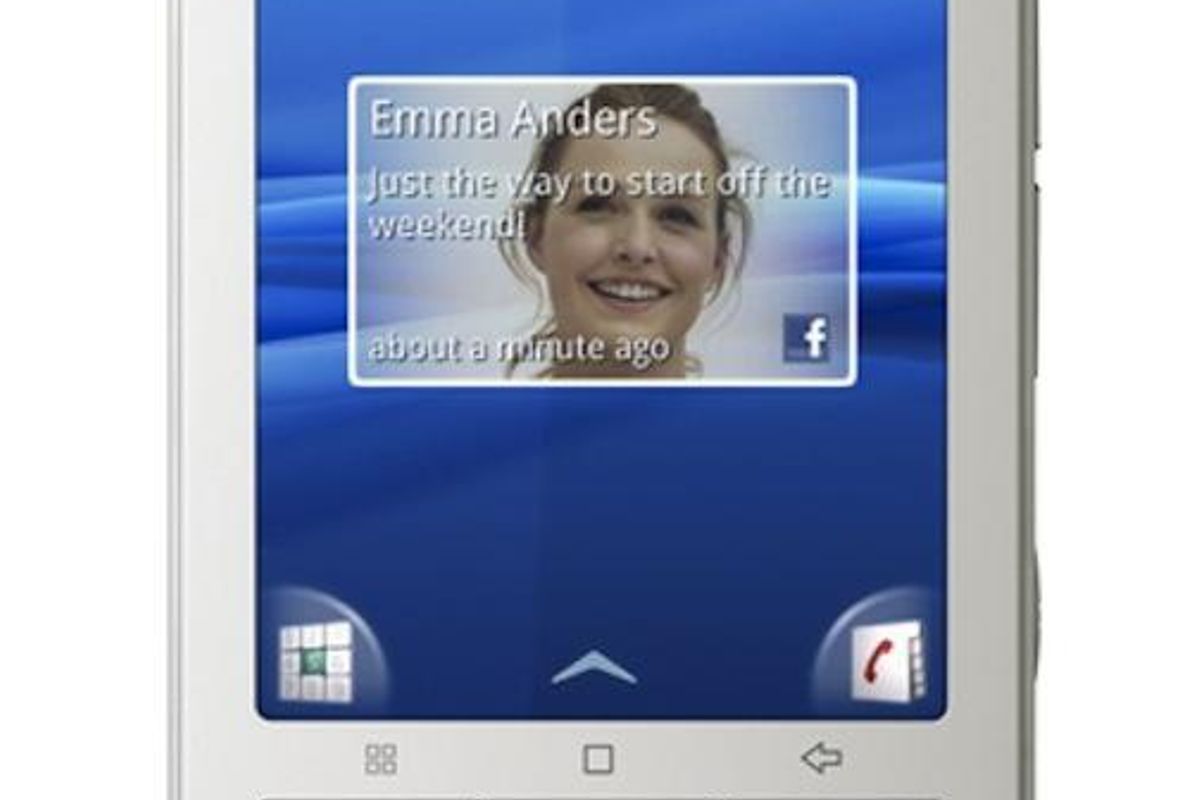 Sony Ericsson start uitrol 2.1 voor X8