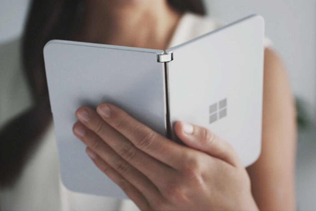 'Microsoft Surface Duo-lancering komt eerder dan gepland'