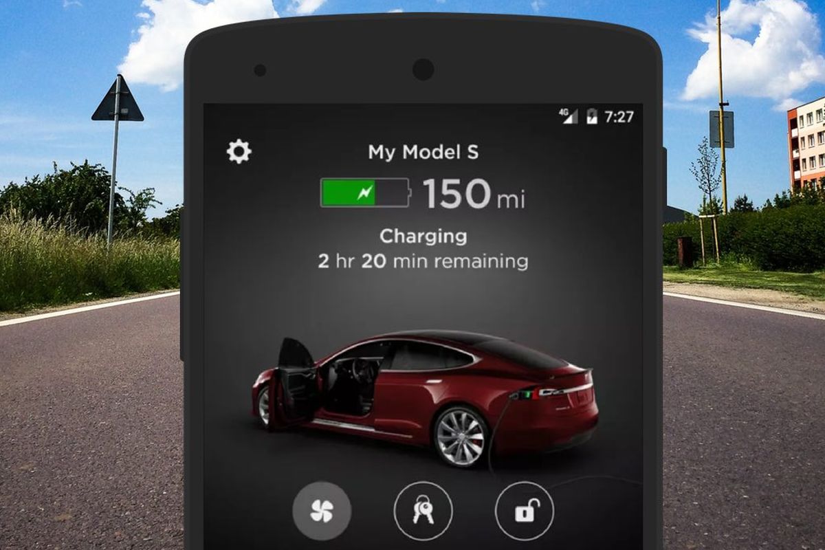 Tesla-app krijgt na vier jaar wachten grote update