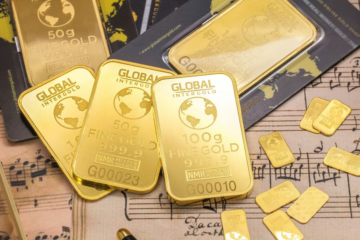Rusland en Iran gaan samen stablecoin uitgeven die gedekt is door goud