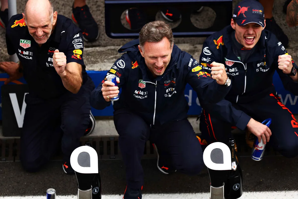 Horner en Newey werden weggekaapt door Red Bull: 'Ze stonden al te juichen in de paddock'