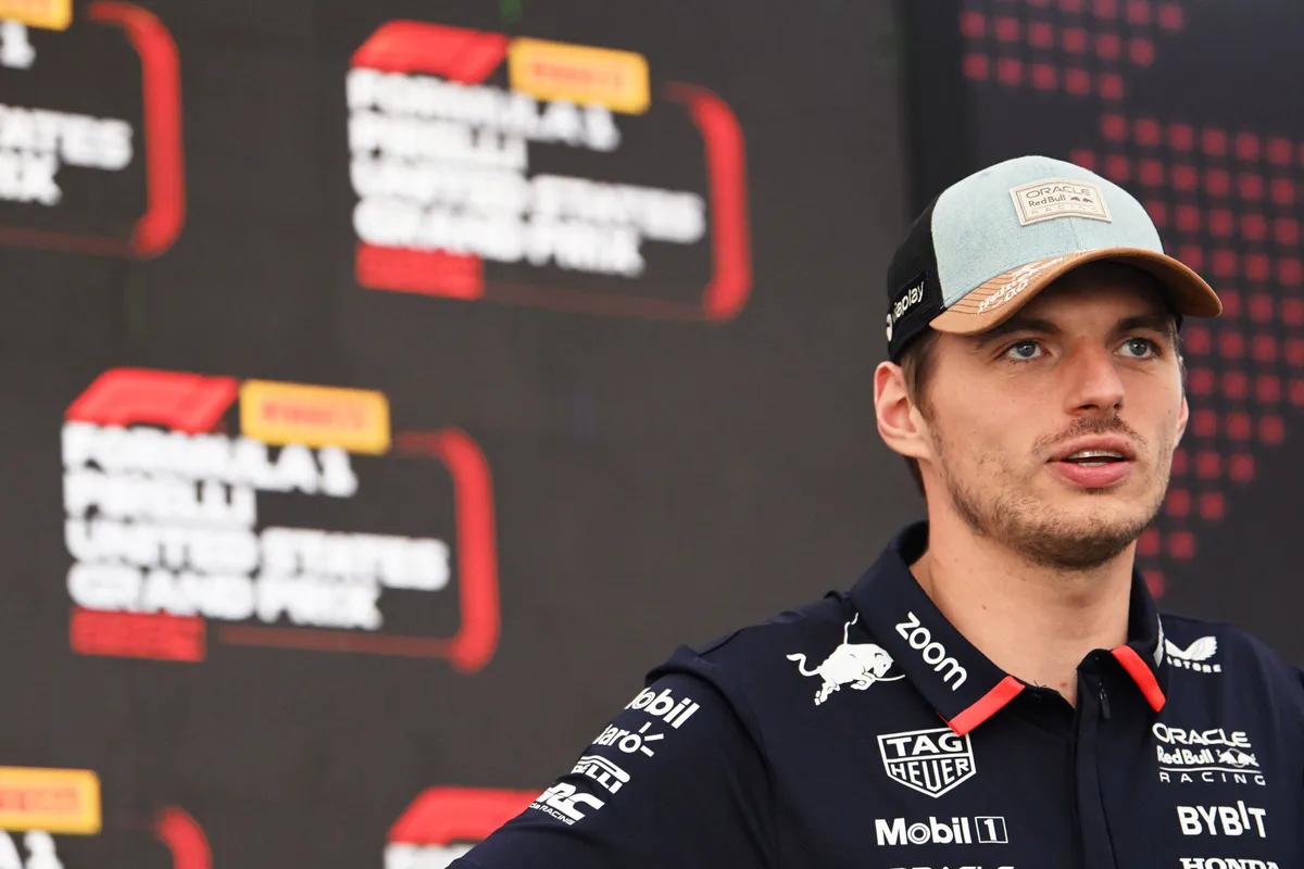 Max Verstappen over zijn titelkansen dit jaar: "Het is 50/50"