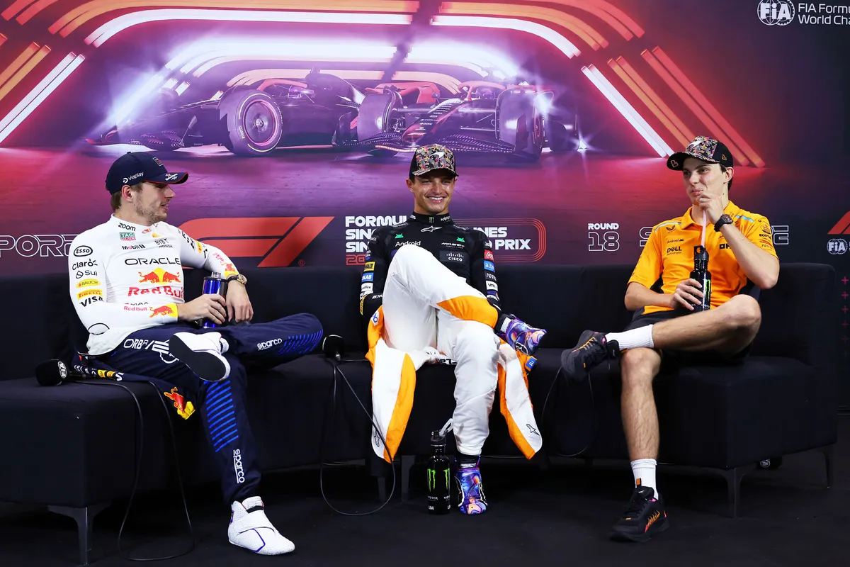Max Verstappen snapt niets van de 'Papaya Rules' van McLaren: "Waar slaat dat op?"