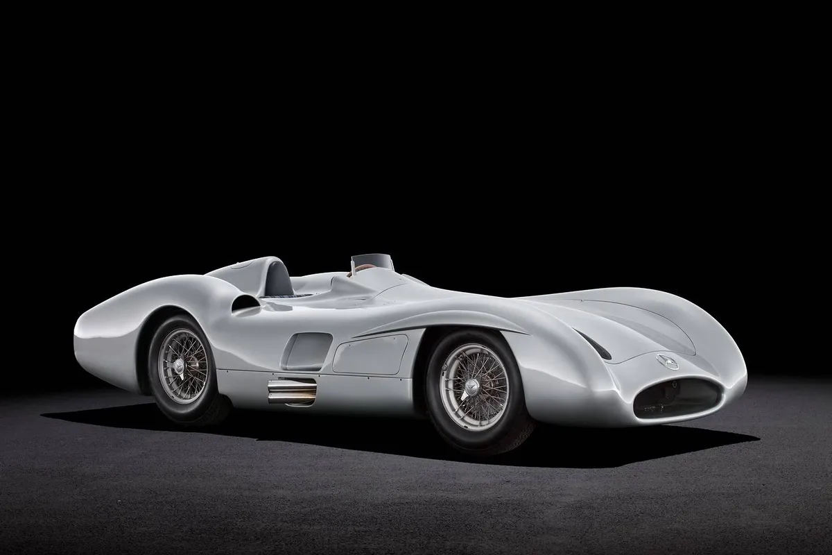 Duurste F1-auto ooit: Iconische Mercedes W196 R onder de hamer