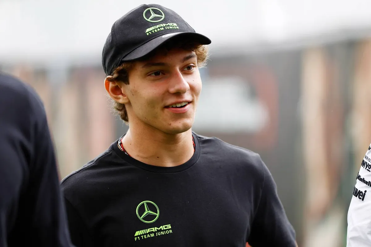 Kimi Antonelli gaat vol ambitie naar eerste race: "Proberen te winnen"