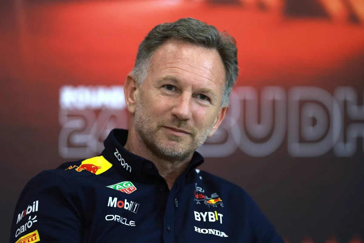 Christian Horner verwacht er de komende 12 maanden veel grijze haren bij te krijgen