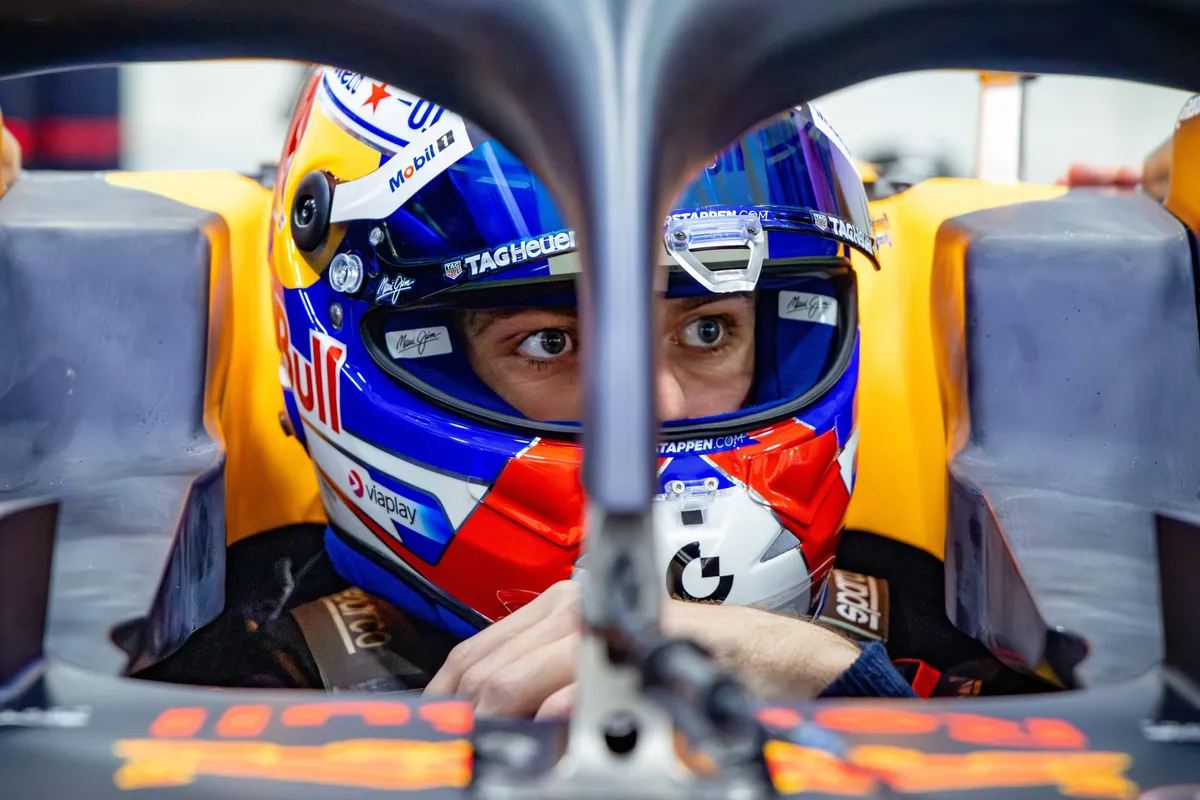 Helmut Marko erkent prestatieclausule in contract van Verstappen