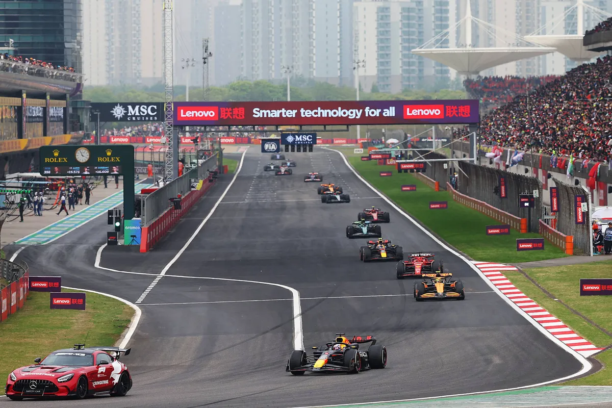 Waar moeten de coureurs op letten tijdens een rondje over het Shanghai International Circuit?