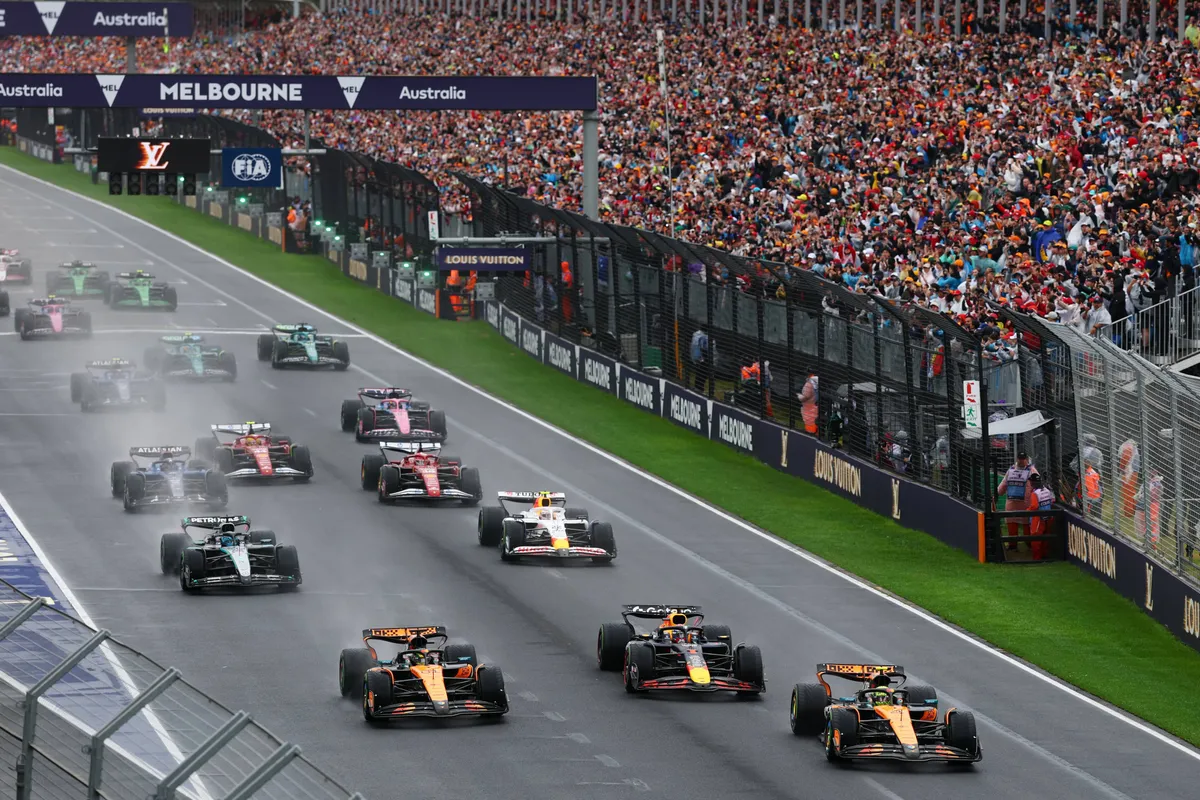 Martin Brundle blikt terug op Australië: "Die voorsprong was cruciaal voor Norris"