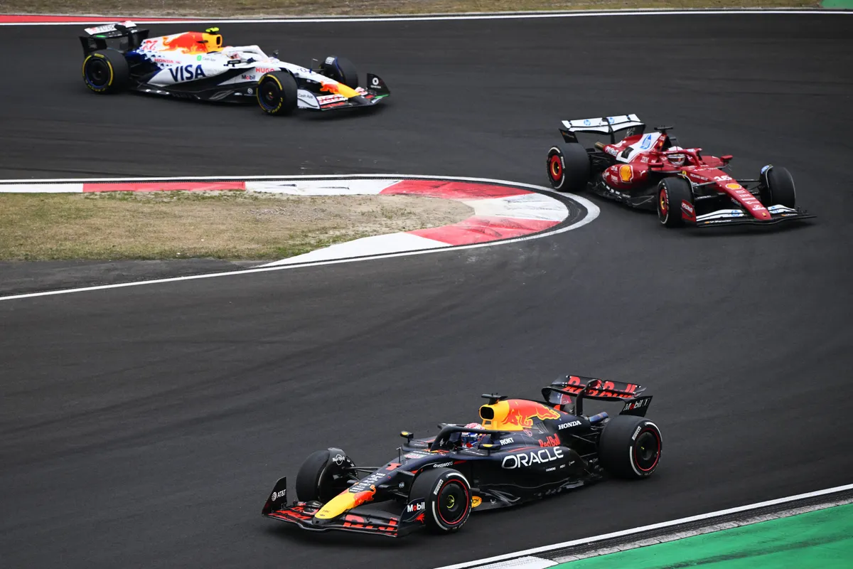 Leclerc dacht voor diskwalificatie dat Ferrari in China om de winst mee had kunnen doen