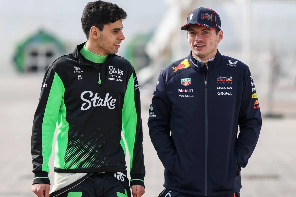 Rookie Bortoleto trekt veel op met Verstappen: “We overleggen veel, ook over mijn toekomst”