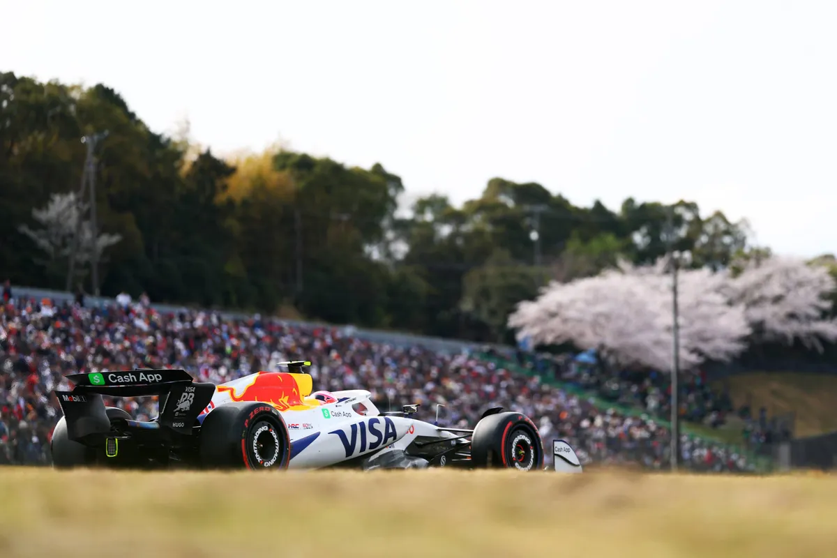 Liam Lawson na het verslaan van de 2e Red Bull auto: "Dat betekent niet dat het geen snelle auto is"