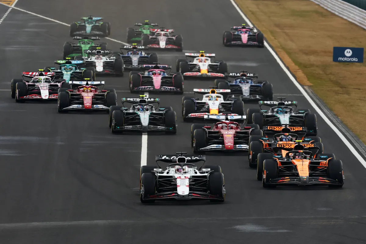 Veel coureurwisselingen voor Grand Prix van Bahrein - Verstappen mist eerste Vrije Training