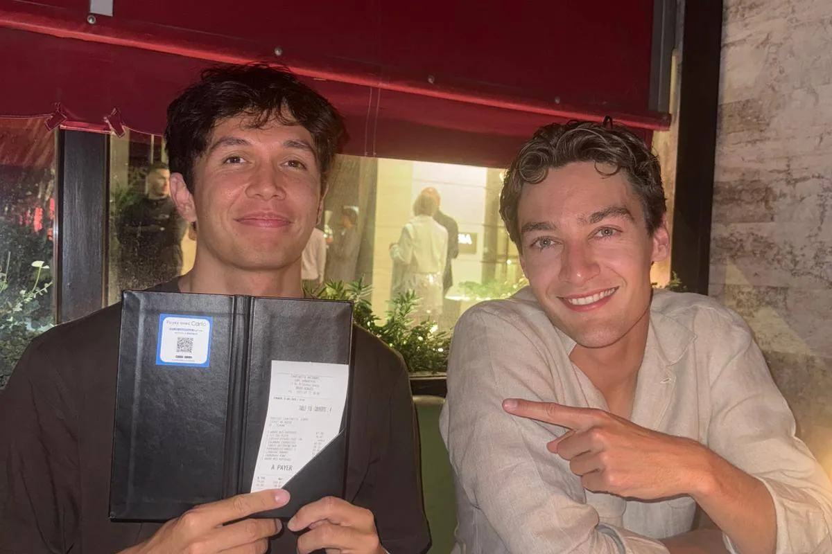 George Russell krijgt nóg een "drive-through" van Alex Albon