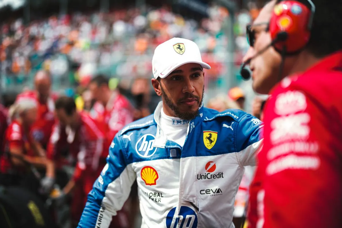 Zorgen nemen toe: Lewis Hamilton worstelt bij Ferrari en kan Verstappen niet meer bijhouden