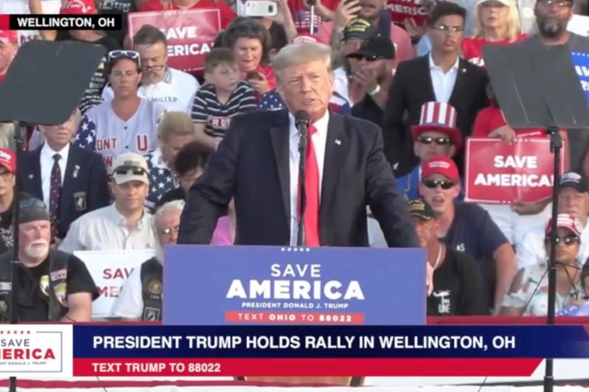 Video! Trump zet Ohio op zijn kop met eerste 'rally' na machtsoverdracht: 'Biden is een totale catastrofe'