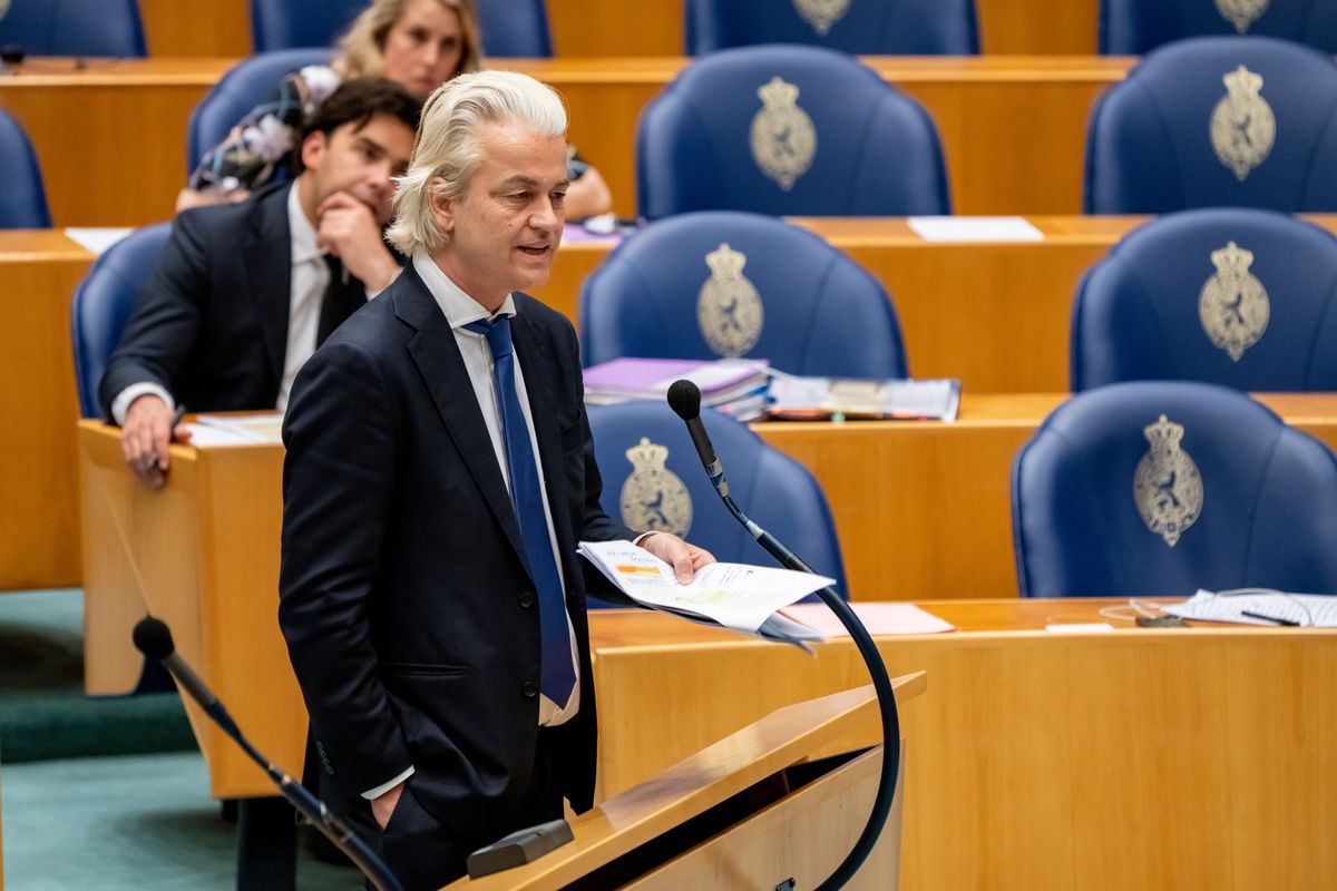 Keiharde Wilders (PVV) pakt Kaag (D66) genadeloos aan in Kamerdebat: 'Uw daden zijn verachtelijk!'