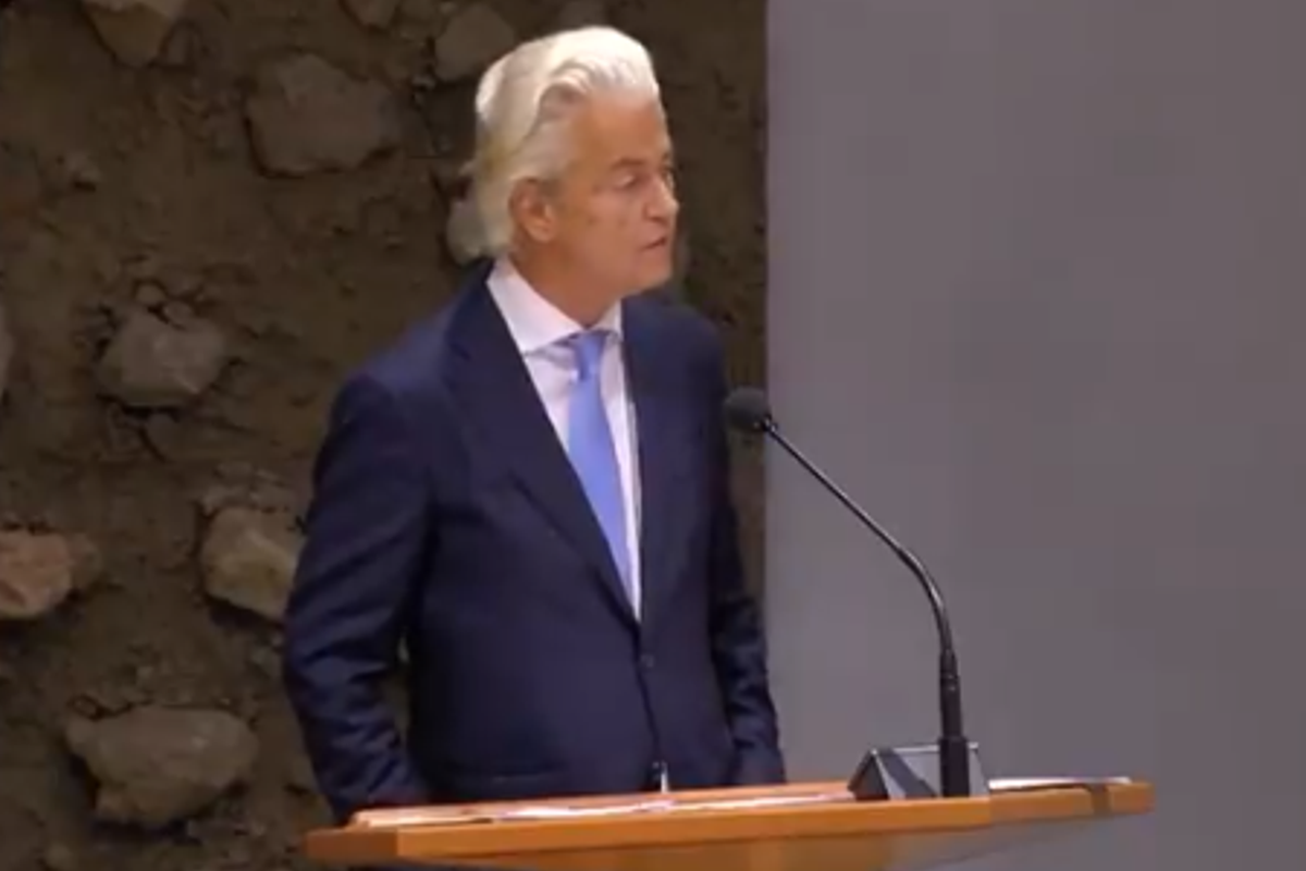 Geert Wilders keihard na knieval Kaag voor Rutte: 'Ze spuugt de kiezer recht in het gezicht!'