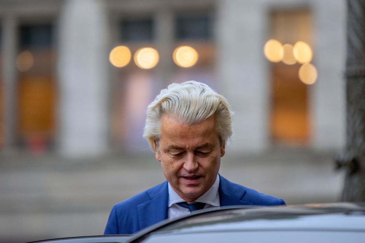 Noodverordening voor azc Budel na geweldsgolf. Geert Wilders: "Ik wil er snel heen om de mensen te steunen!"