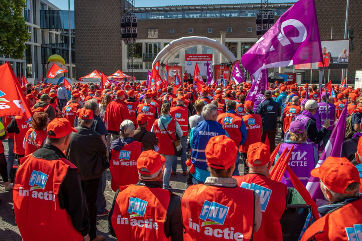 Hilarisch! Lidmaatschap vakbond FNV massaal opgezegd na smerige uithaal richting PVV en FvD
