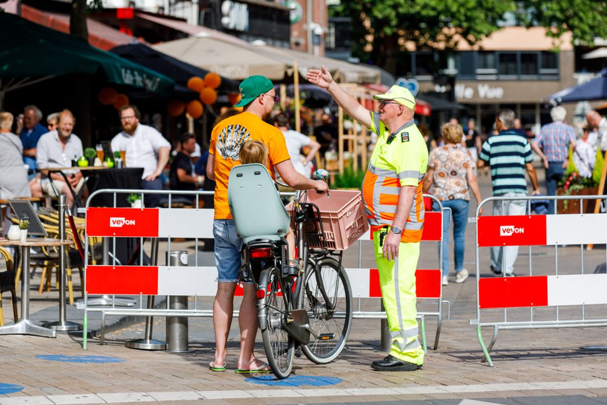 Kabinet staat voor paal! Horeca massaal gesteund door Nederlanders: 84% steunt actie opengooien terrassen