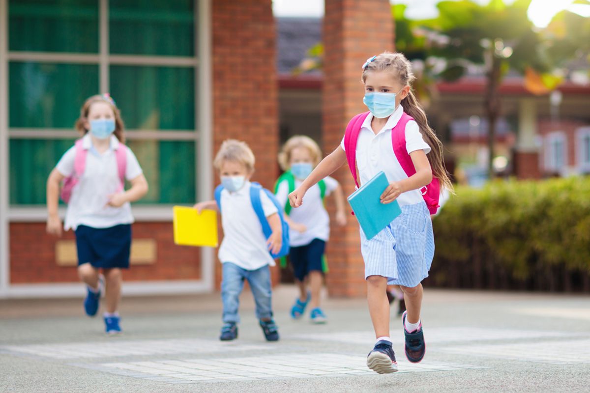 OMT laat beleid verder zwabberen: 'Stuur basisschoolklas maar niet meer naar huis bij besmetting'