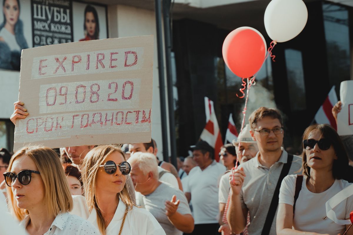 Wit-Russen weer massaal de straat op, maar Loekasjenko gaat nergens heen