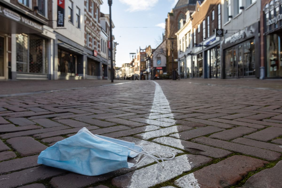Amsterdamse winkeliers extreem hard getroffen door coronacrisis: 20% minder winkels in de binnenstad