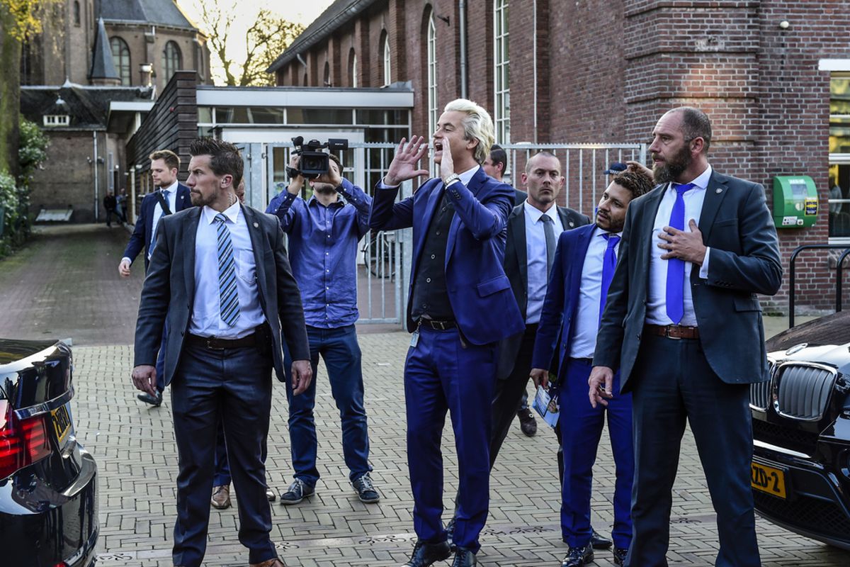 Rechtszaak Wilders! Advocaat Knoops: '’Genoeg bewijs dat OM niet ontvankelijk is’