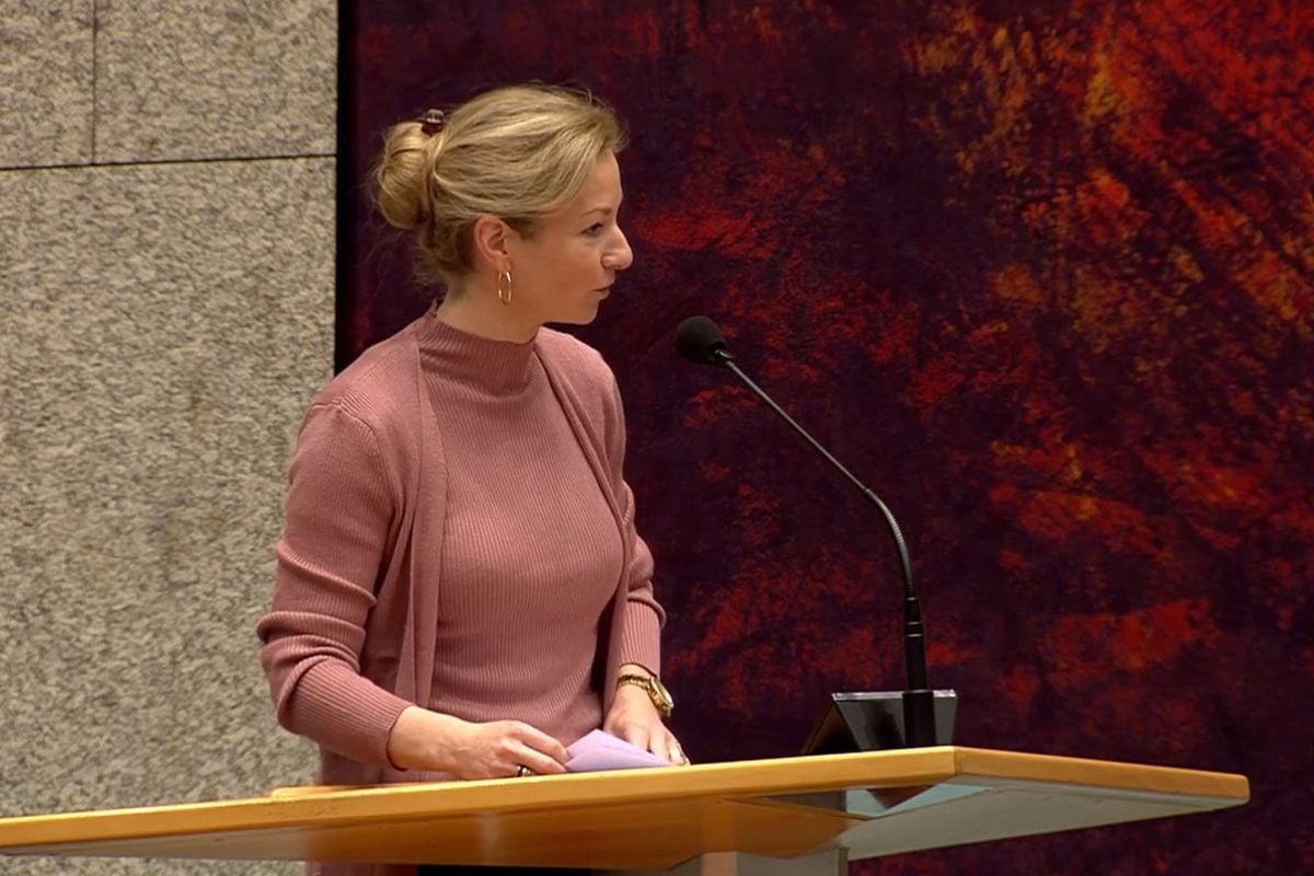 Lilian Helder (PVV) benieuwd naar antwoorden D66 en Sigrid Kaag na stilzwijgen: "Het is stil aan de overkant"