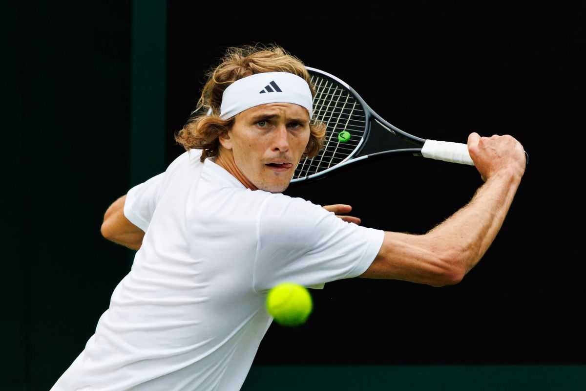 Zverev Faces Anxious Finish In ATP Race To Turin As Hurkacz Closes In