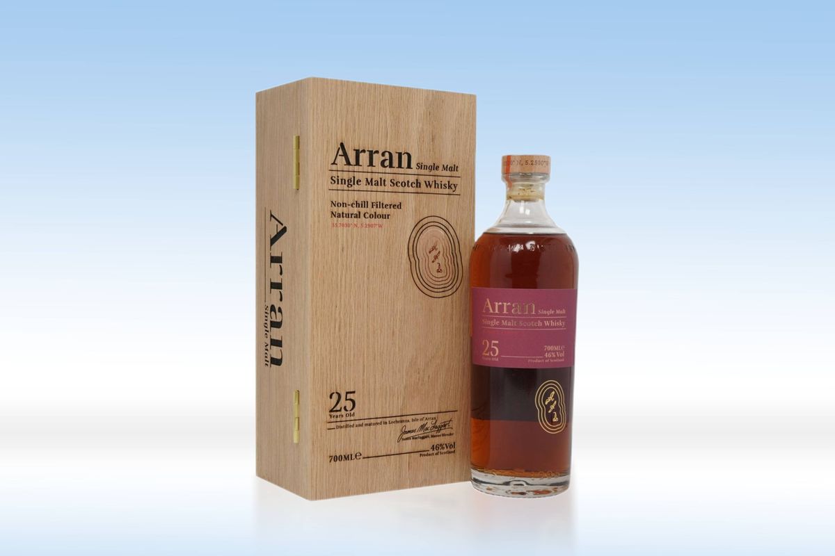 chirurg De gasten wees gegroet Arran debuteert met 25-jaar oude whisky op Amerikaanse markt