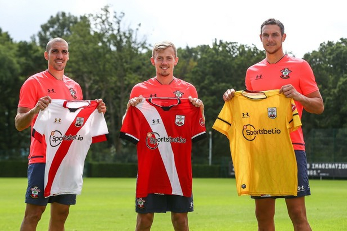 Voetbalclub Southampton speelt dit seizoen met Bitcoin (BTC) op hun shirt