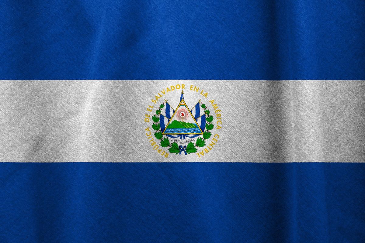 In El Salvador kun je nu ook schoolgeld, internet en water met Bitcoin afrekenen