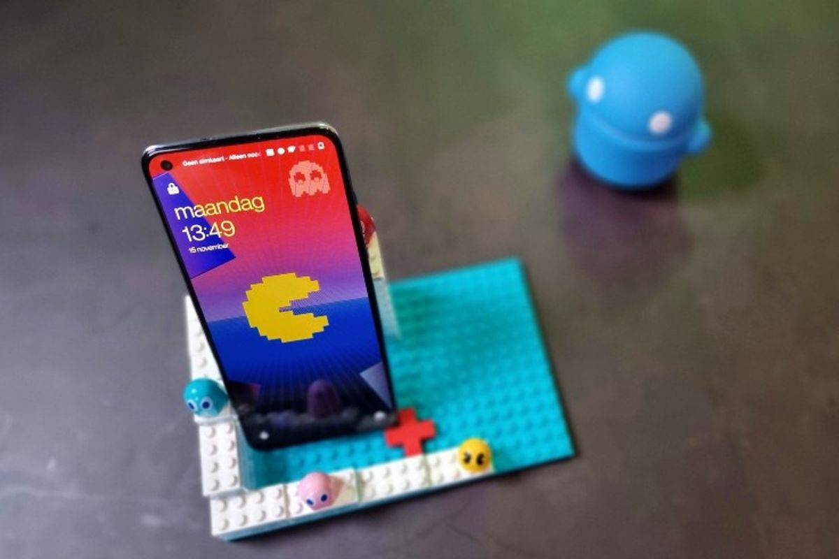 Speelse OnePlus Nord 2 Pac-Man Edition brengt je in nostalgische sferen
