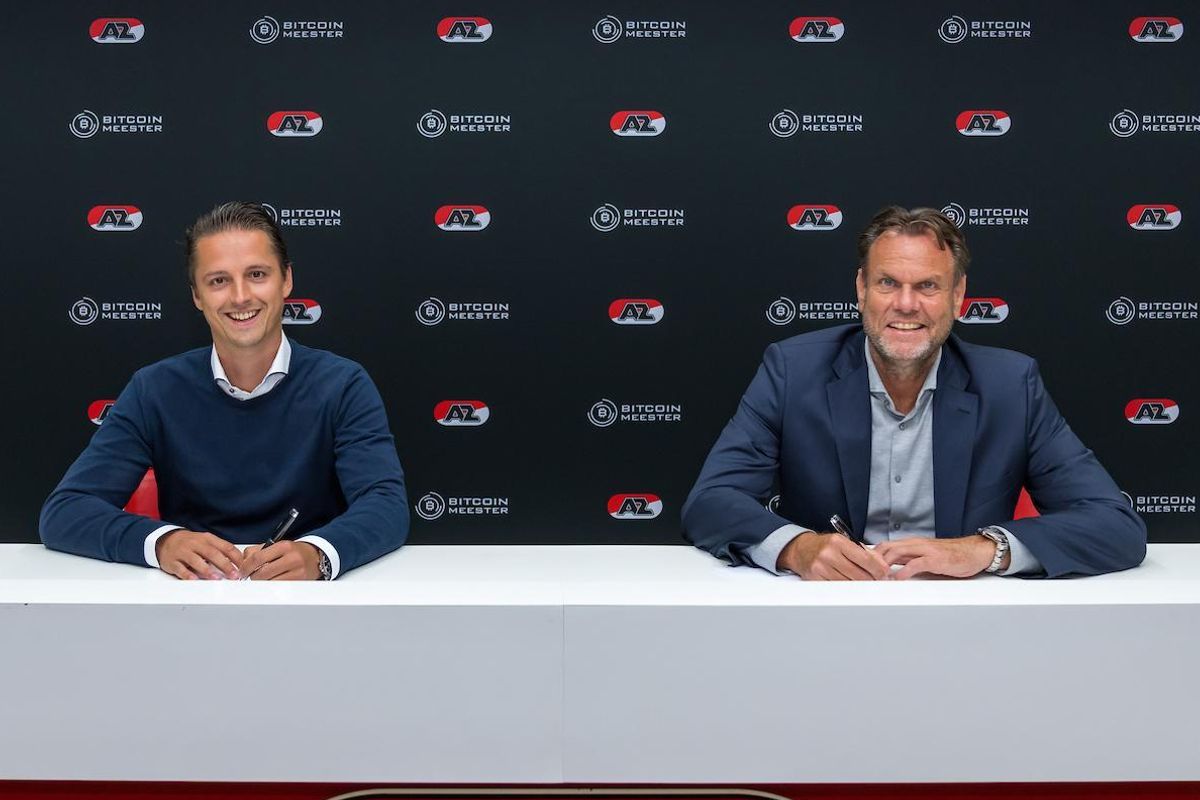 Bitcoin Meester exclusieve partner van AZ, voetbalclub gaat bitcoin sparen